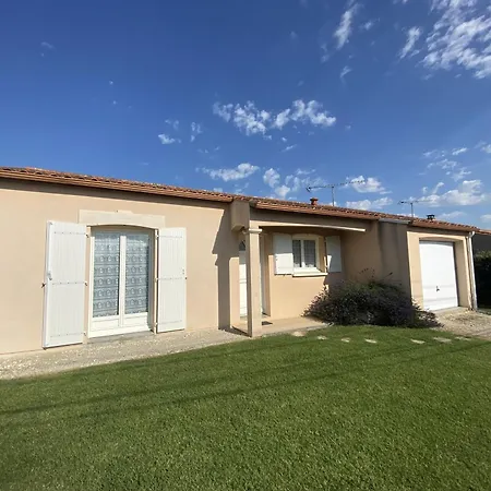 Ferienhaus Recente De Plain-pied A Fouras, Proche - Fr-1-709-51 *