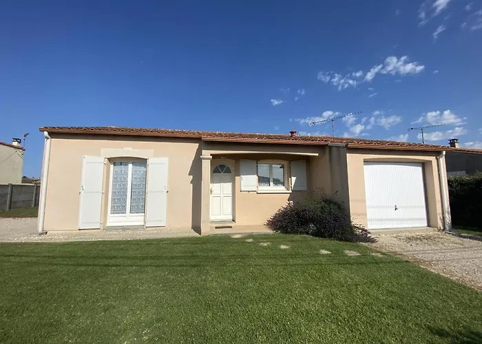 Recente De Plain-pied A Fouras, Proche - Fr-1-709-51 Fouras