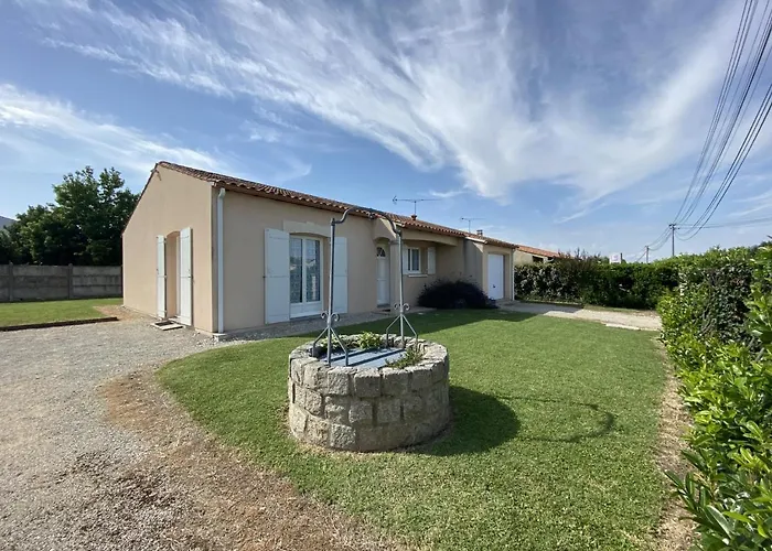 Recente De Plain-pied A Fouras, Proche - Fr-1-709-51 *